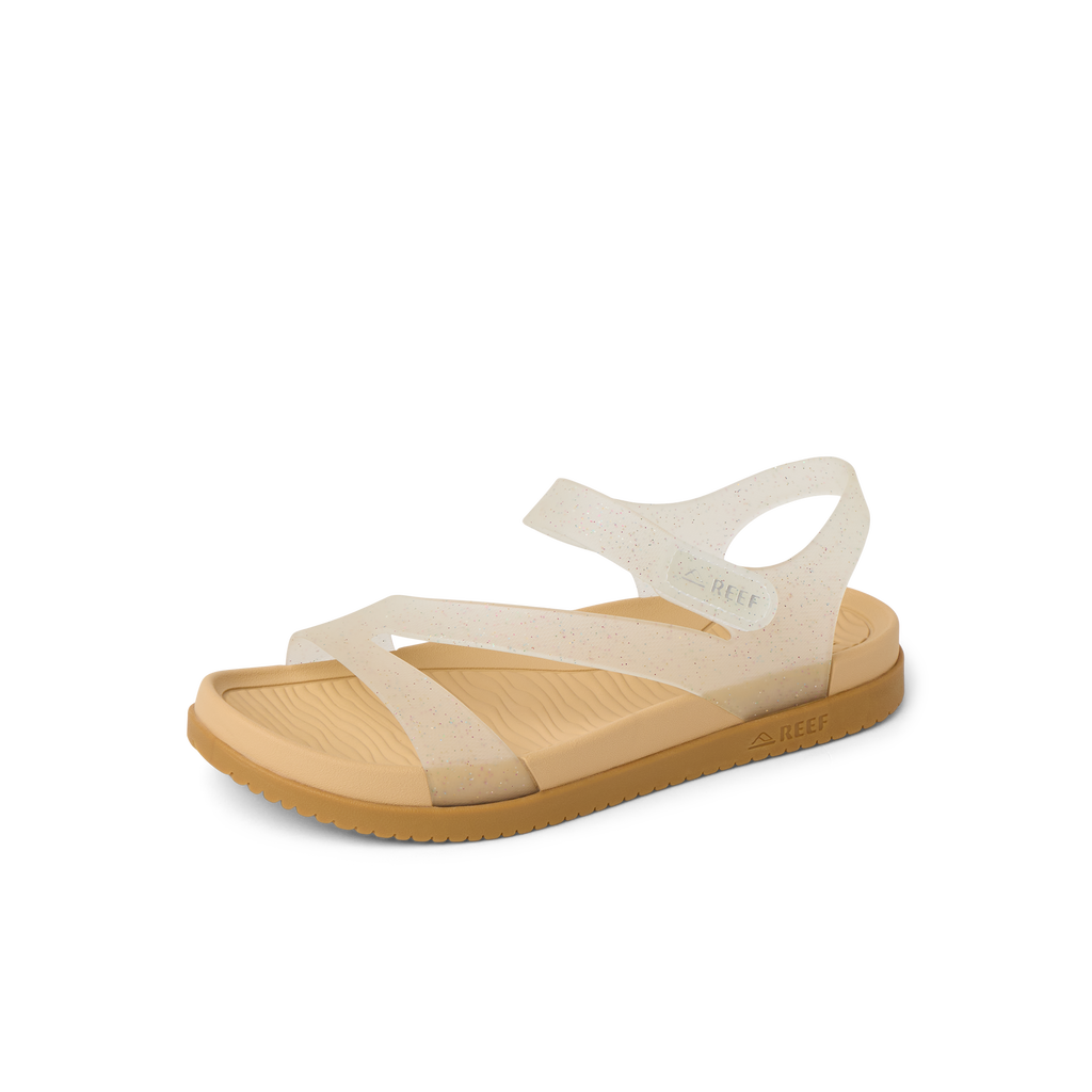 Kids Cali Coastin sandal for girls facing right, featuring comfortable straps and durable, water-friendly sole.